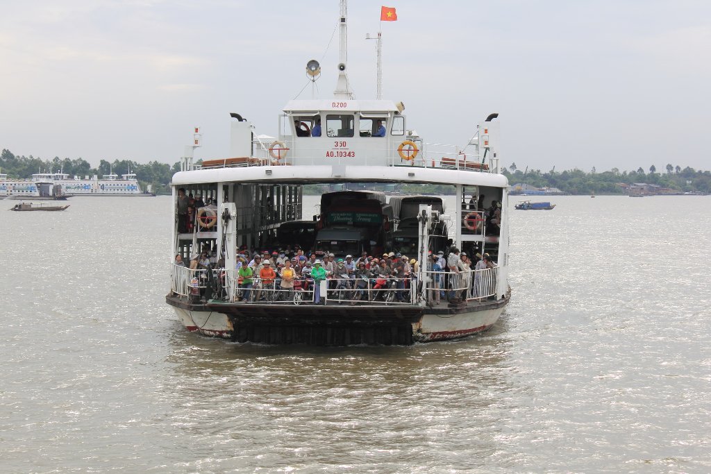 21-The ferry.jpg - The ferry